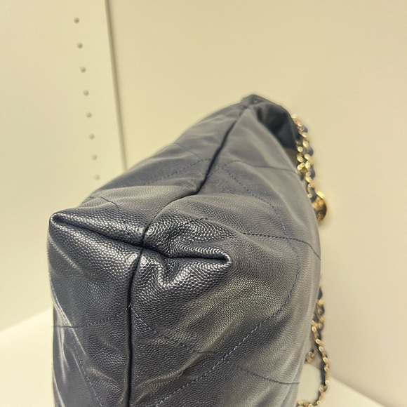 Auth Chanel Chanel 22 Hobo Bag - Picture 8 of 8